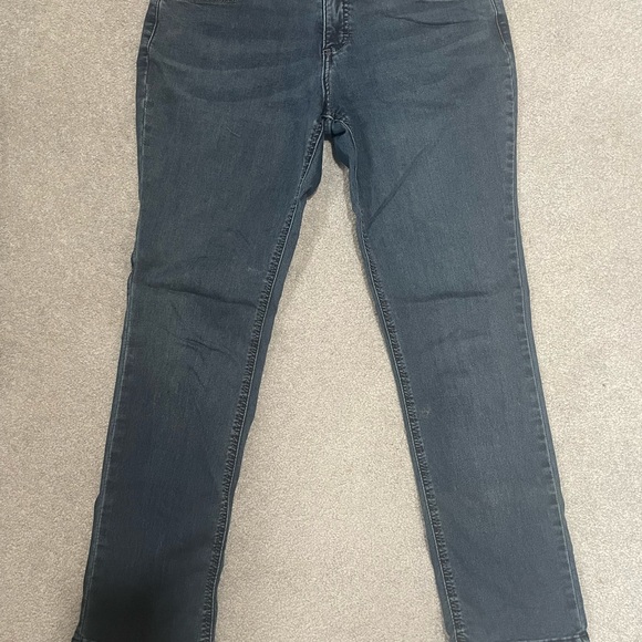 Lee Riders - Picture 5 of 5